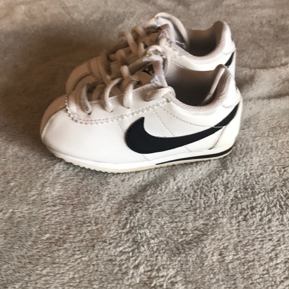 size 7c nike shoes